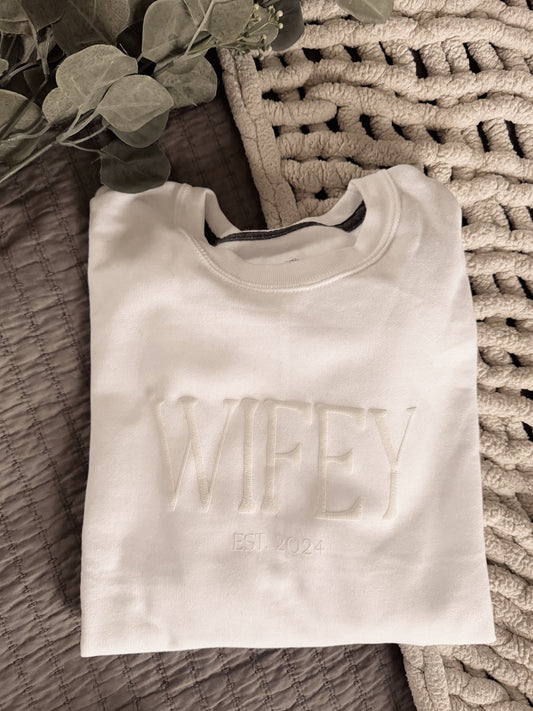 Personalized Wifey and Mama Puff Vinyl Sweatshirts / Crewneck, Custom, Neutral, Mother's Day Gift, Anniversary Gift, Bridal Shower Gift