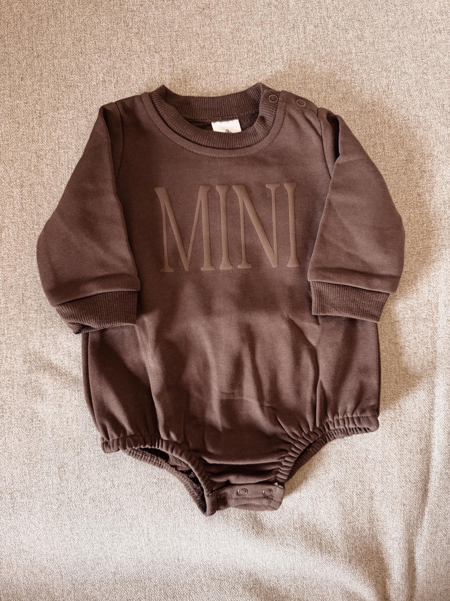 Personalized Mommy and Me Matching Puff Vinyl Apparel / Crewneck, Bubble Romper, Mama, Mini, Custom, Neutral, Sleeve Customization