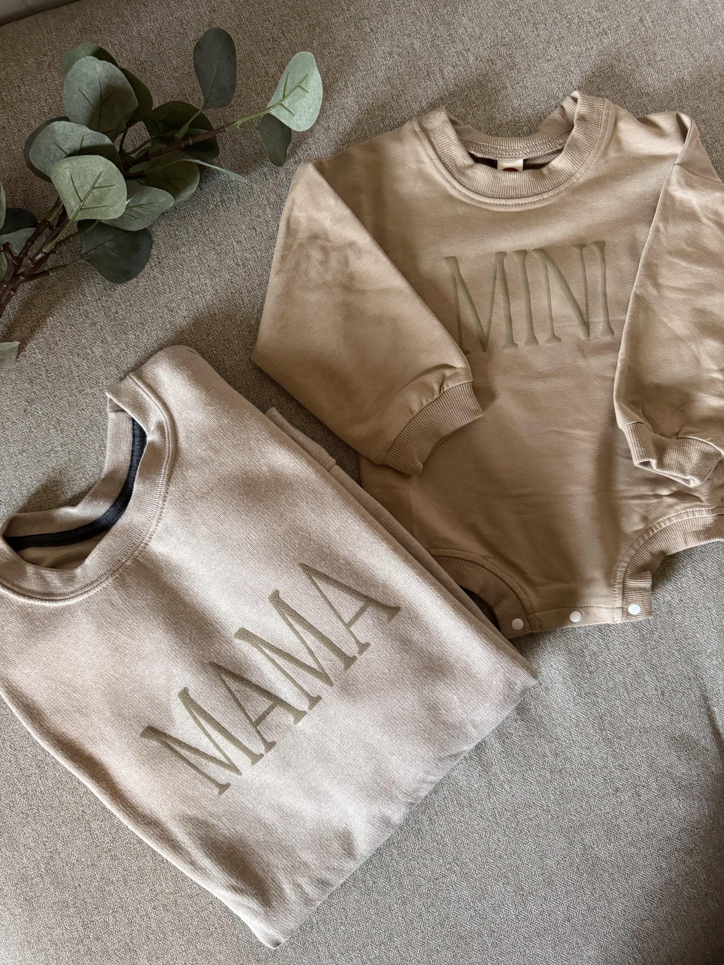 Personalized Grandma Puff Vinyl Sweatshirts / Crewneck, Custom, Neutral, Mimi, Nana, Gift, Christmas Gift, Mamaw, Grandma Gift, Birthday
