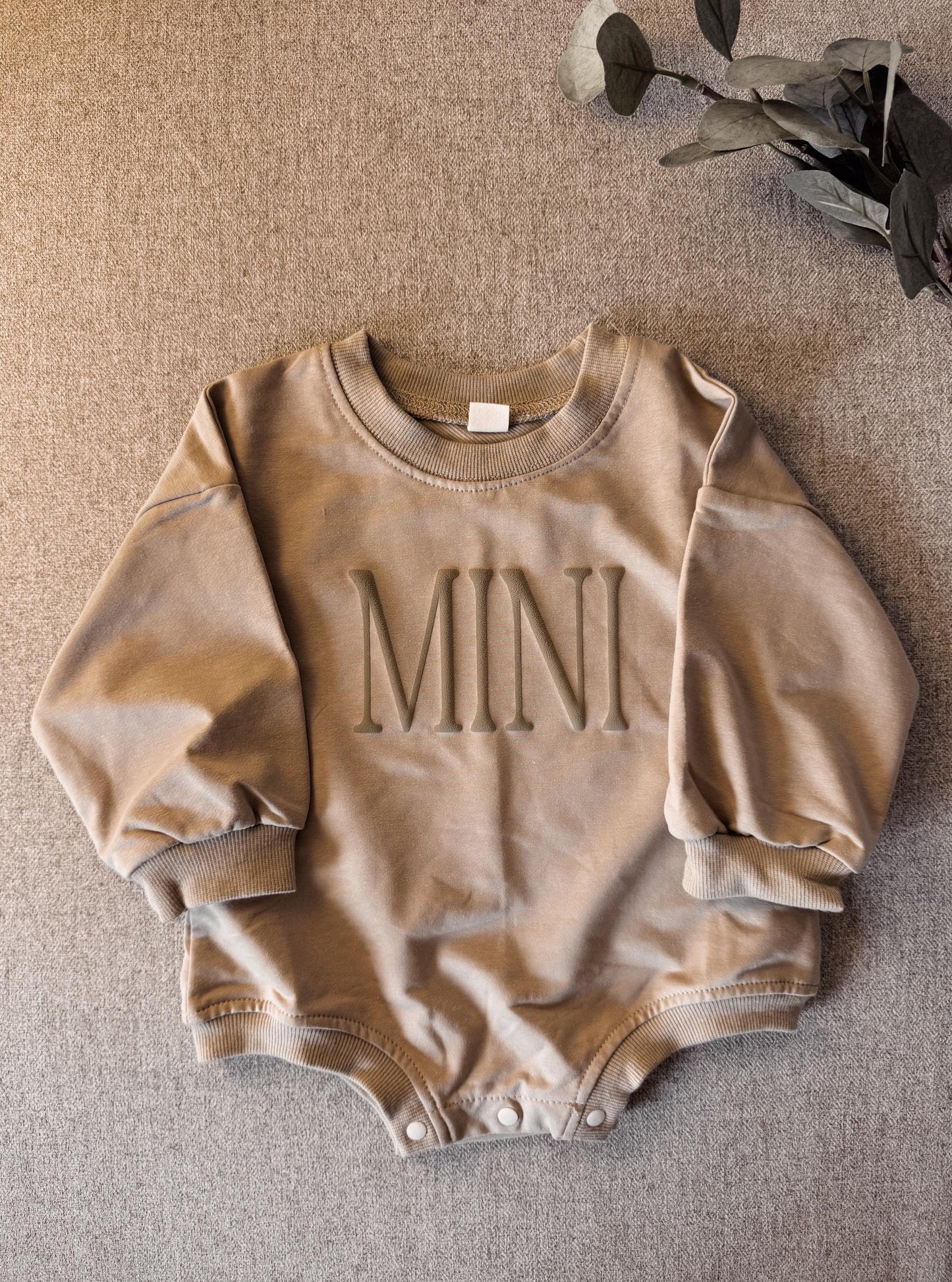 Personalized Mini Puff Vinyl Apparel / Crewneck, Bubble Romper, White and Brown, Mama, Mini, Custom, Neutral, Sleeve Customization, New Baby Gift, Match