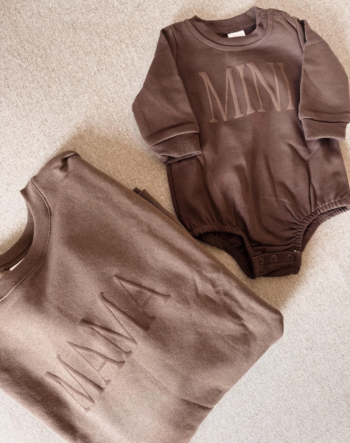 Personalized Mommy and Me Matching Puff Vinyl Apparel / Crewneck, Bubble Romper, Mama, Mini, Custom, Neutral, Sleeve Customization