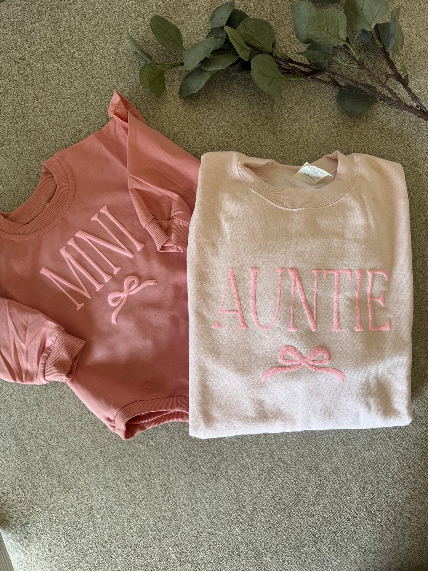 Personalized Matching Puff Vinyl Apparel / Crewneck, Bubble Romper, Mama, Dada, Mini, Grandma, Auntie, Custom, Neutral, Sleeve Customization
