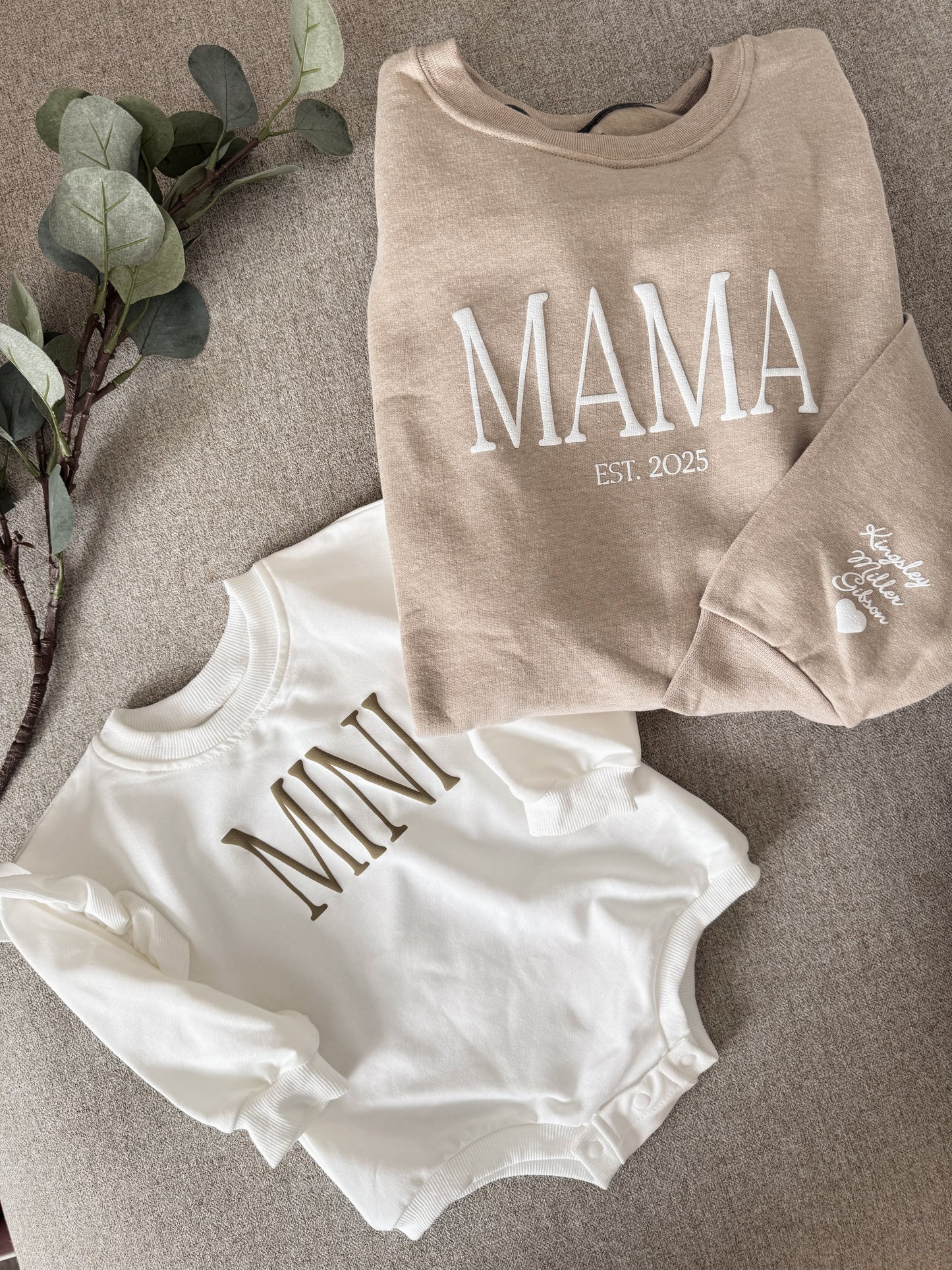 Personalized Mommy and Me Matching Puff Vinyl Apparel / Crewneck, Bubble Romper, Mama, Mini, Custom, Neutral, Sleeve Customization