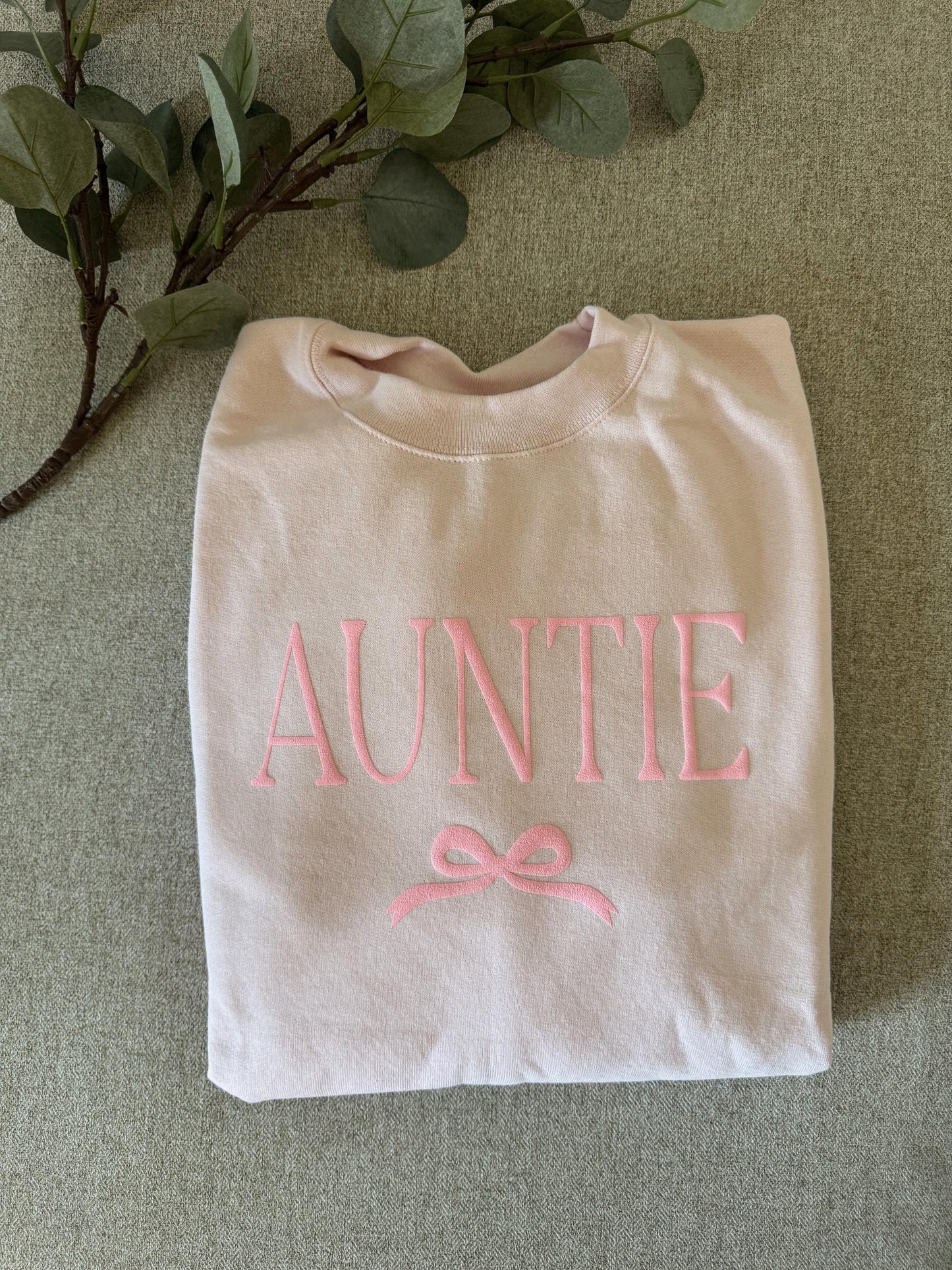 Personalized Auntie Bow Puff Vinyl Apparel / Crewneck, Bubble Romper, Aunt, Mini, Custom, Neutral, Sleeve Customization, Gifts for Aunts