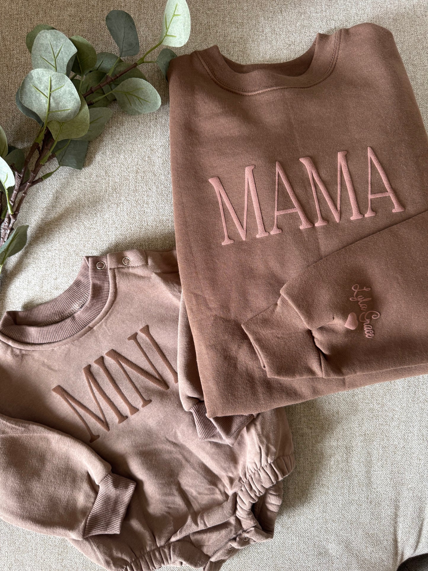Personalized Matching Puff Vinyl Apparel / Crewneck, Bubble Romper, Mama, Dada, Mini, Grandma, Auntie, Custom, Neutral, Sleeve Customization