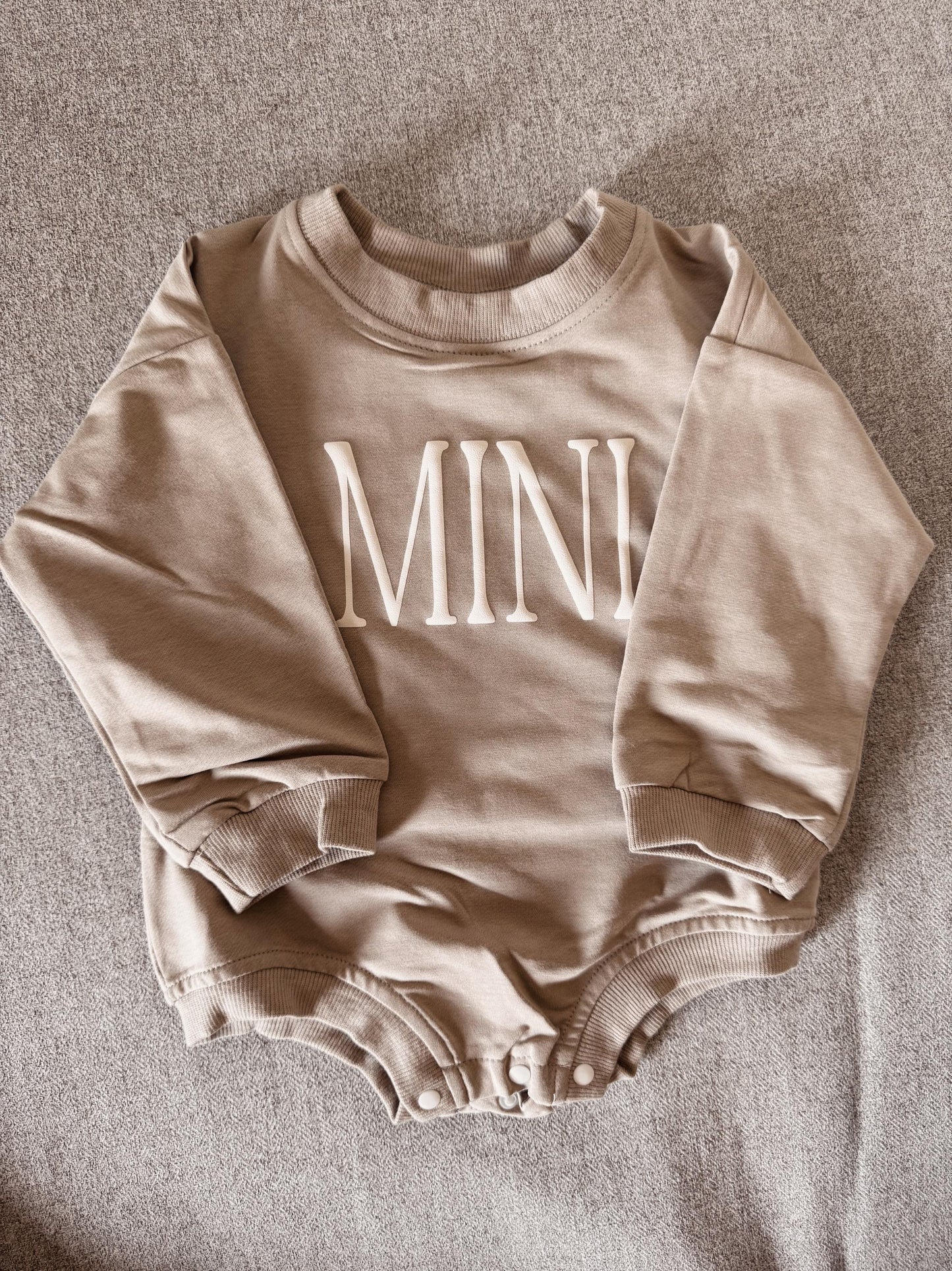 Personalized Mommy and Me Matching Puff Vinyl Apparel / Crewneck, Bubble Romper, Mama, Mini, Custom, Neutral, Sleeve Customization