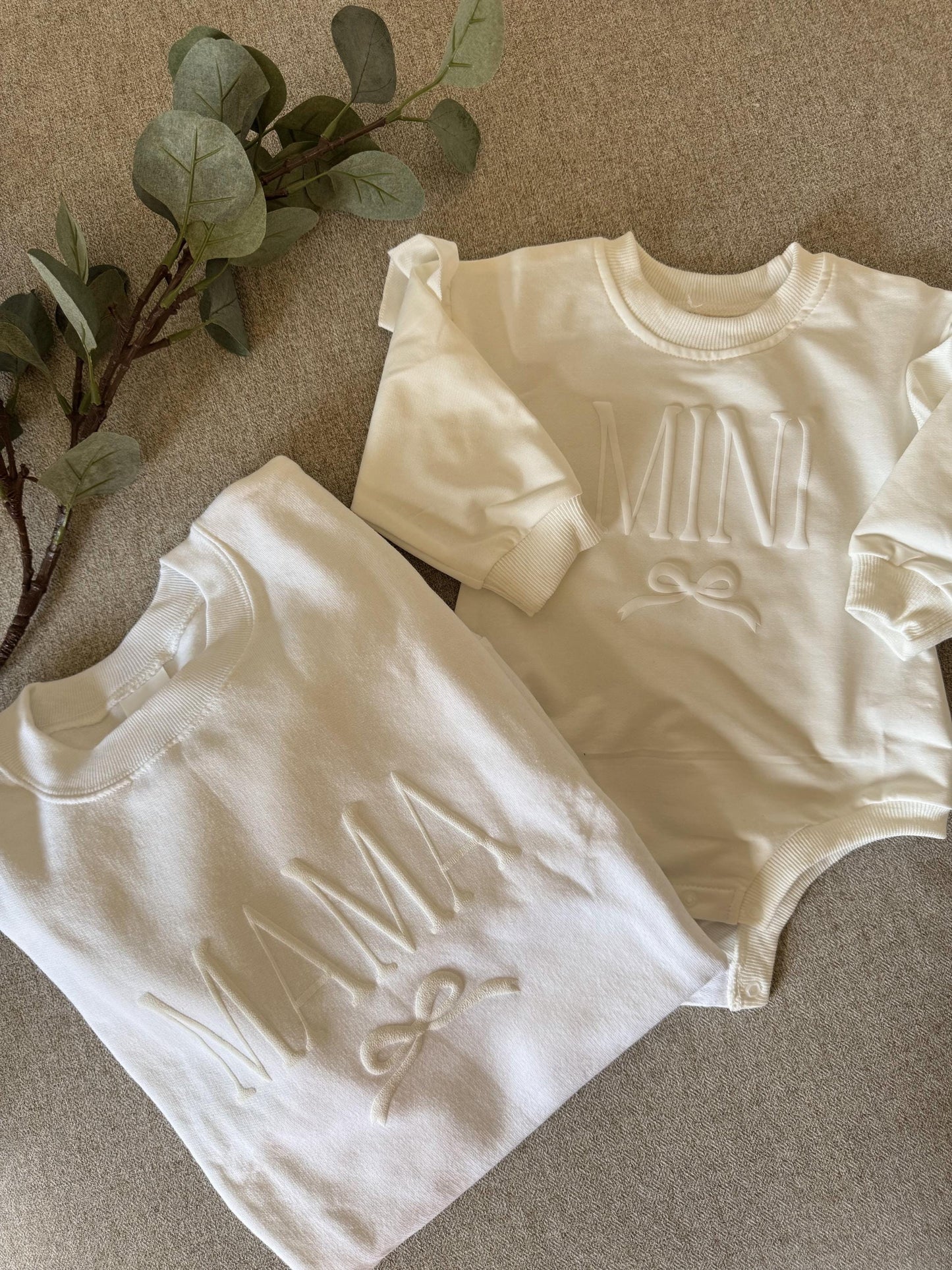 Personalized Mini Bow Puff Vinyl Apparel / Crewneck, Bubble Romper, Mama, Mini, Custom, Neutral, Sleeve Customization, New Baby Gift, Match